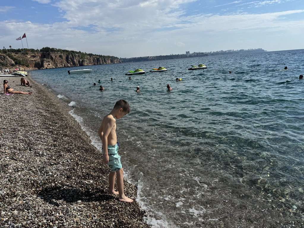 Max at the beach at the Beach Park, with a view on the city center and the Gulf of Antalya