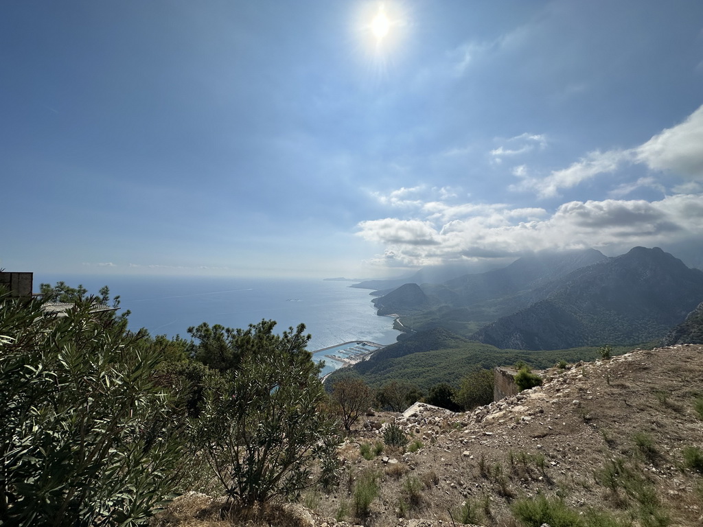 The Gulf of Antalya, the Balikçi Barinagi fishing shelter and the hills on the southwest side of the Tünek Tepe hill, viewed from the Tünektepe Teleferik Tesisleri upper station