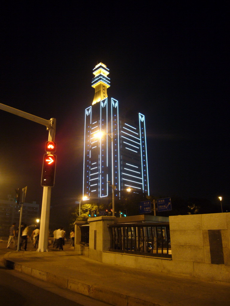 Skyscraper on the west side of Xiangjiang river, by night