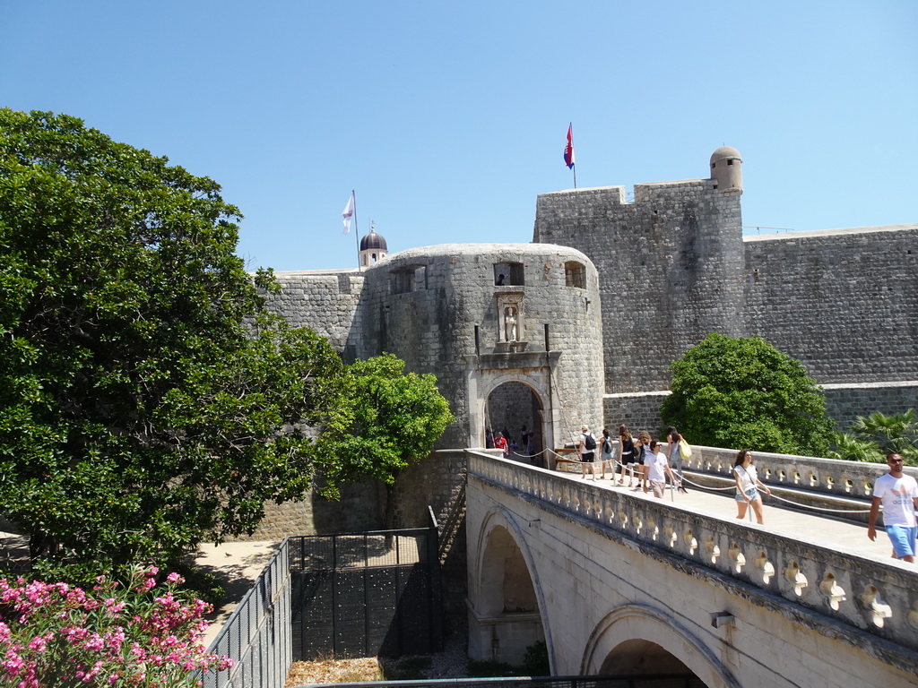 The Pile Gate at the western city walls, viewed from the Ulica Vrata od Pila street