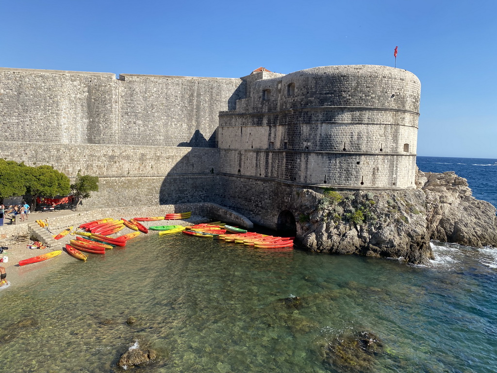 The Tvrdava Bokar fortress, Kolorina Bay and kayaks at Bokar Beach, viewed from the viewing point at the Brsalje Ulica street