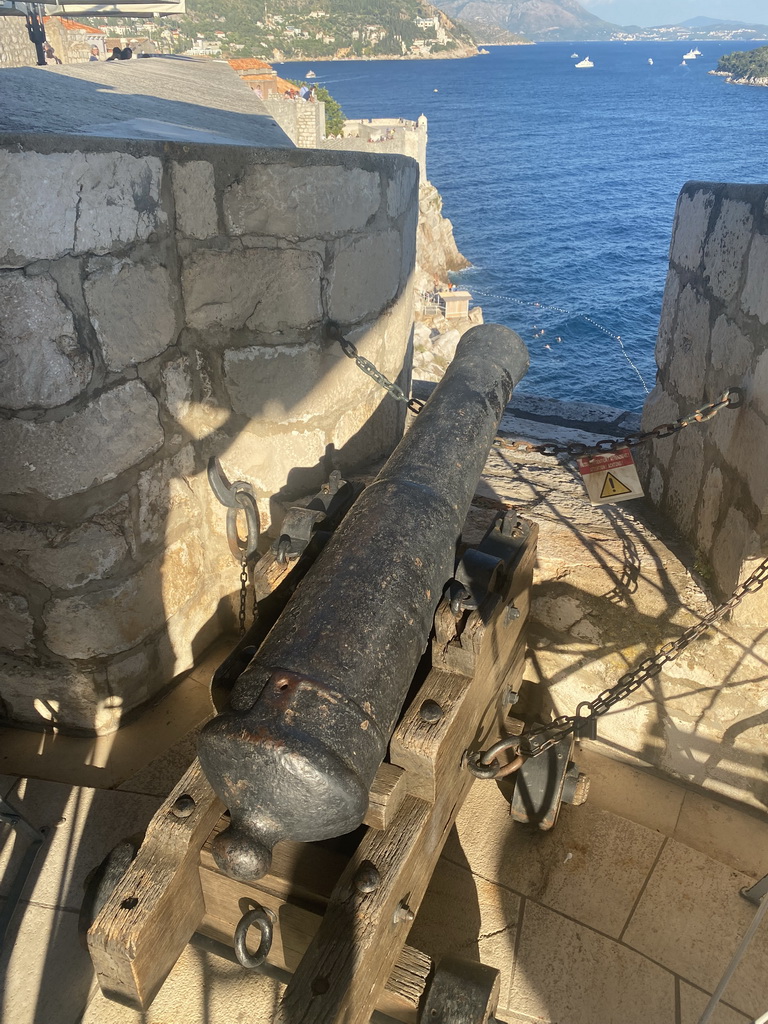 Cannon on top of the Kula sv. Petra fortress