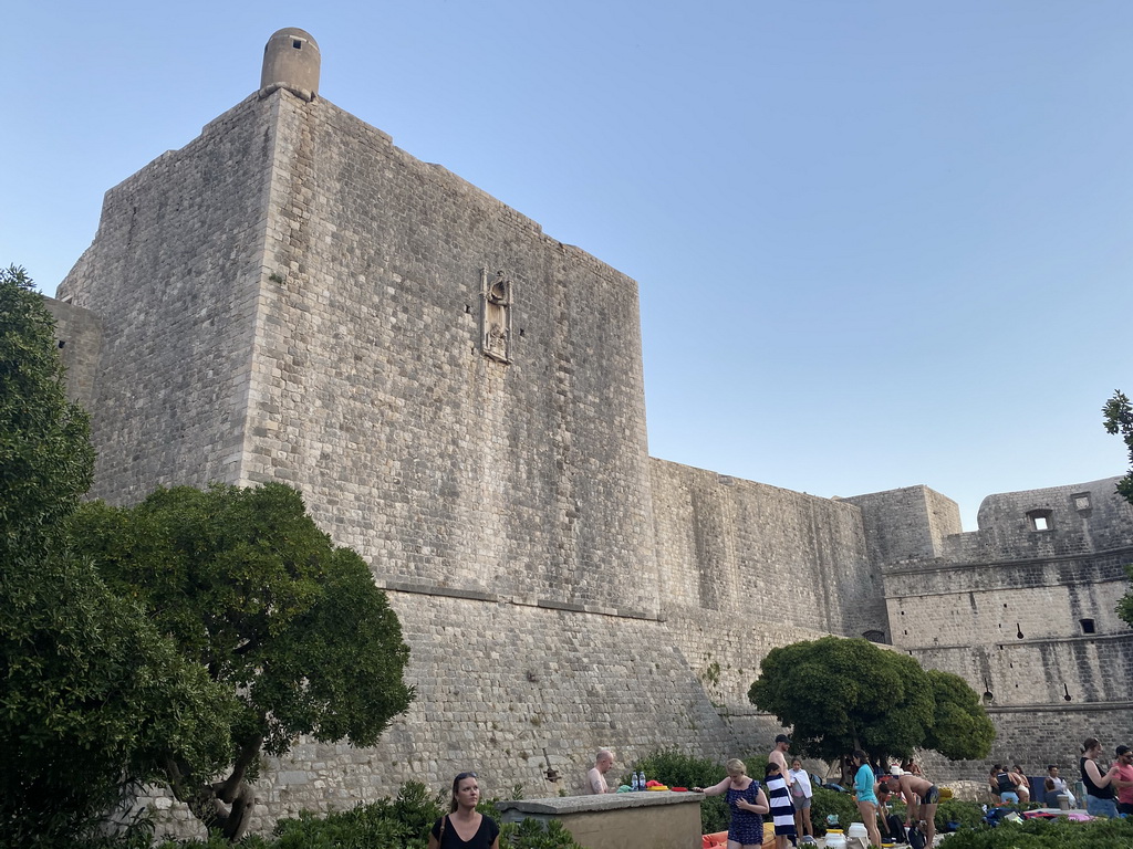 The Kula Puncjela fortress, the Tvrdava Bokar fortress and the park just north of the Bokar Beach