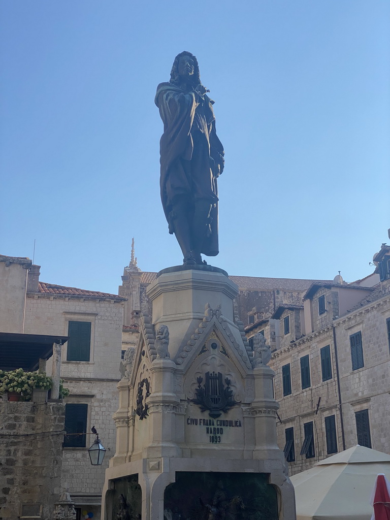 Statue of Ivan Gundulic at the Gunduliceva Poljana market square