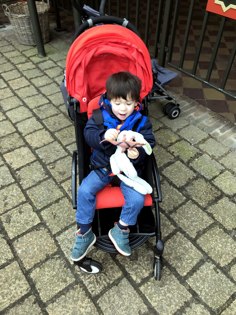 Max with a crocodile souvenir from the Fata Morgana attraction at the Anderrijk kingdom