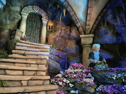 Statue of Elisa and door at the Six Swans attraction at the Fairytale Forest at the Marerijk kingdom, viewed from one of the boats