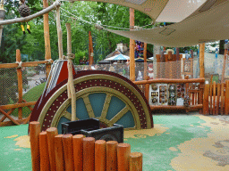 Slide and puzzles at the Nest! play forest at the Ruigrijk kingdom