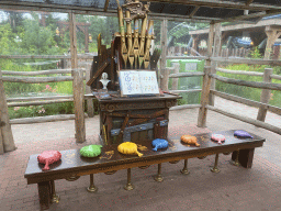 Fart organ at the waiting line at the Max & Moritz attraction at the Anderrijk kingdom
