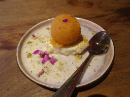 Dessert at the Silk Road Tilburg restaurant