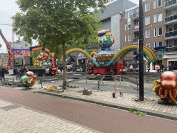 Funfair at the Heuvelring street at Tilburg, under construction