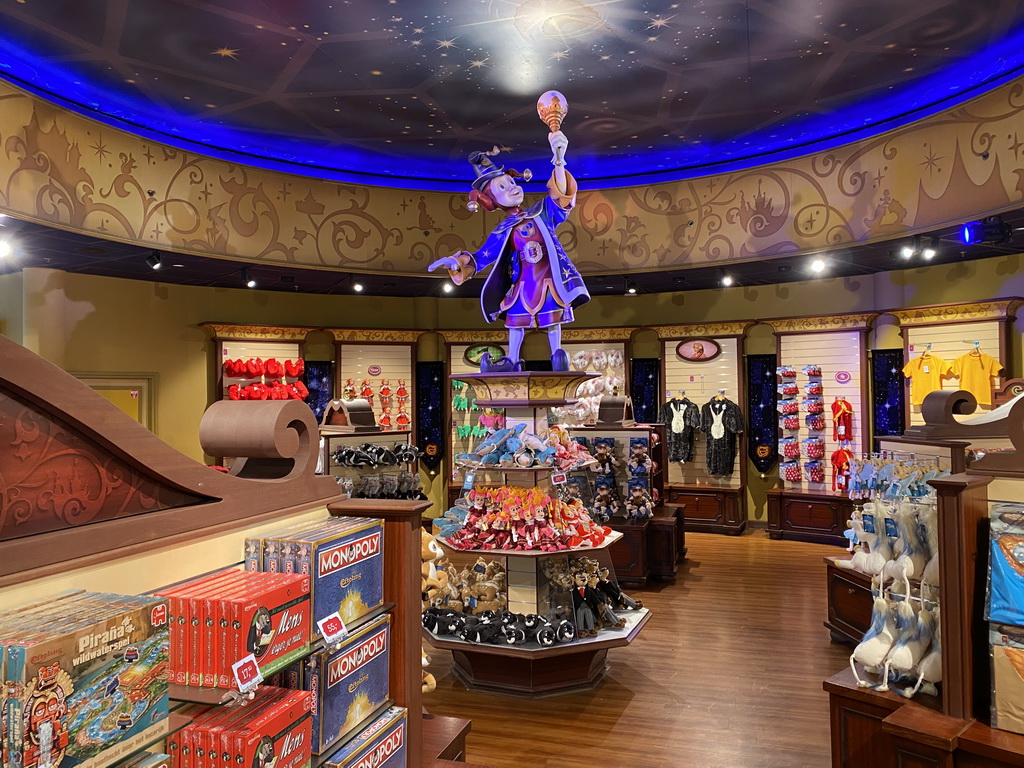 Interior of the Efteldingen souvenir shop