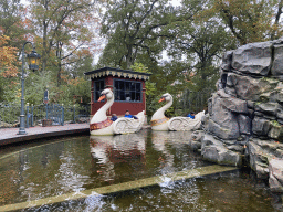 Boats at the Six Swans attraction at the Fairytale Forest at the Marerijk kingdom, viewed from one of the boats