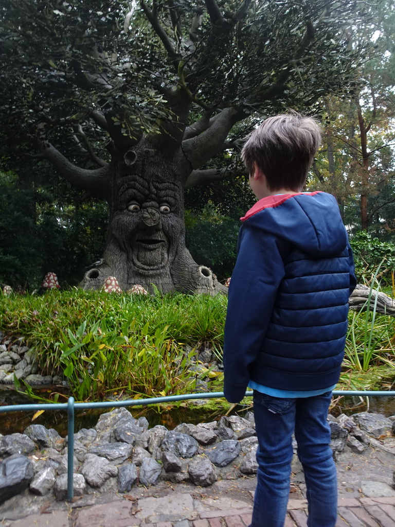 Max at the Fairytale Tree attraction at the Fairytale Forest at the Marerijk kingdom