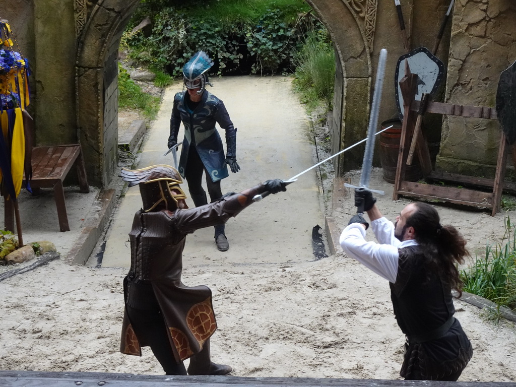 Actors on the stage of the Raveleijn theatre at the Marerijk kingdom, during the Raveleijn Parkshow