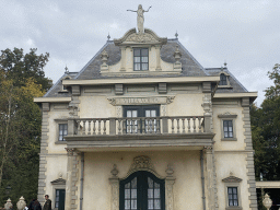 Facade of the Villa Volta attraction at the Marerijk kingdom