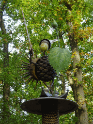 Statue at the Nest! play forest at the Ruigrijk kingdom