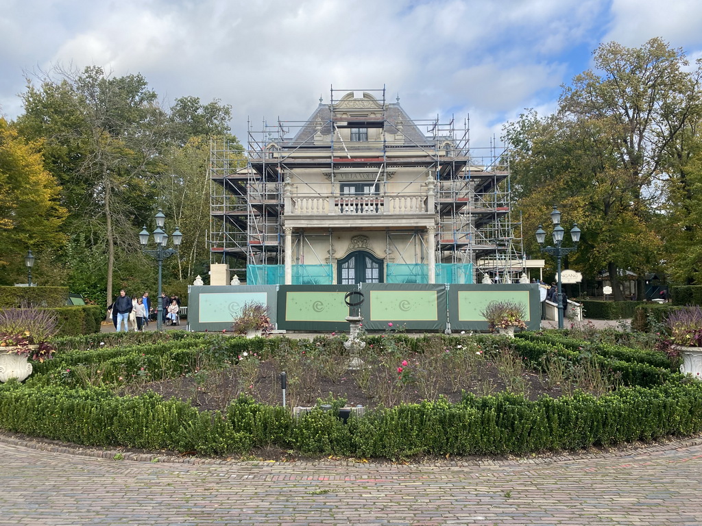 Front of the Villa Volta attraction at the Marerijk kingdom