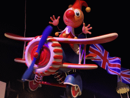 Jokie in an airplane at the British scene at the Carnaval Festival attraction at the Reizenrijk kingdom