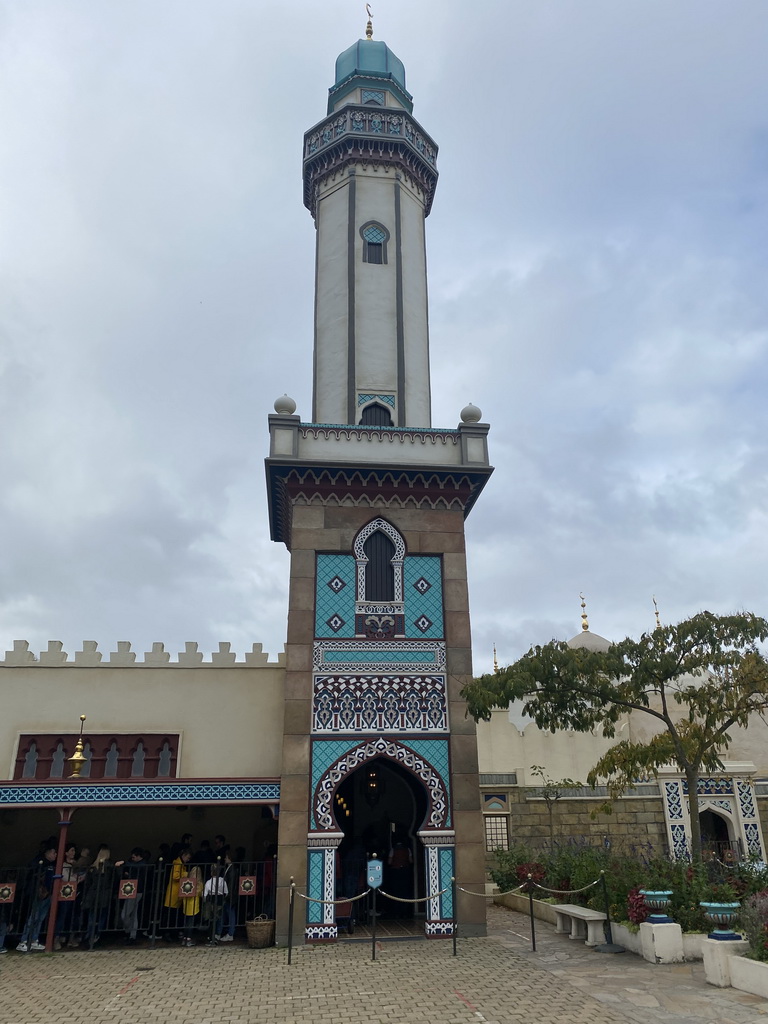 Tower of the Fata Morgana attraction at the Anderrijk kingdom