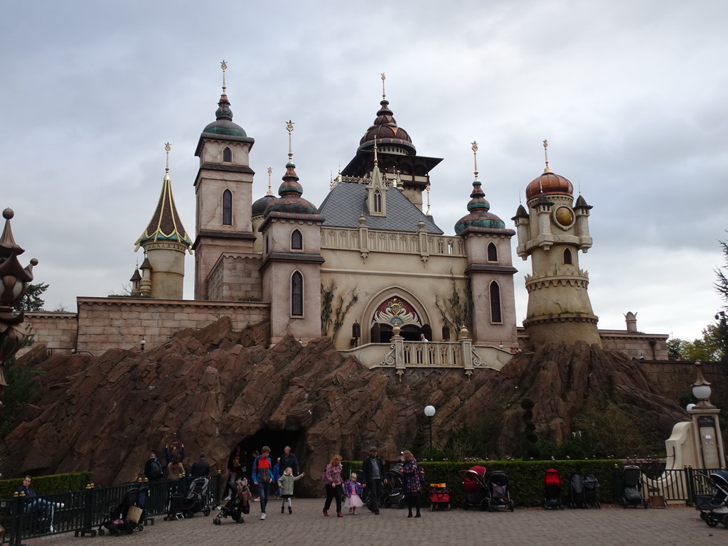 Front of the Symbolica attraction at the Fantasierijk kingdom