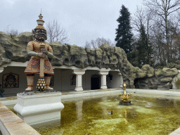 Statue and fountain in front of the Indian Water Lilies attraction at the Fairytale Forest at the Marerijk kingdom