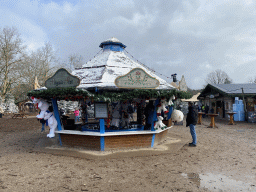 Game stall at the Warme Winter Weide square at the Reizenrijk kingdom, during the Winter Efteling