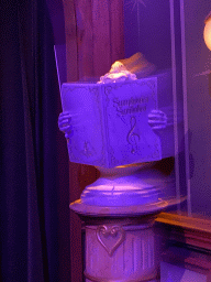 Bust with book at the Music Salon in the Symbolica attraction at the Fantasierijk kingdom