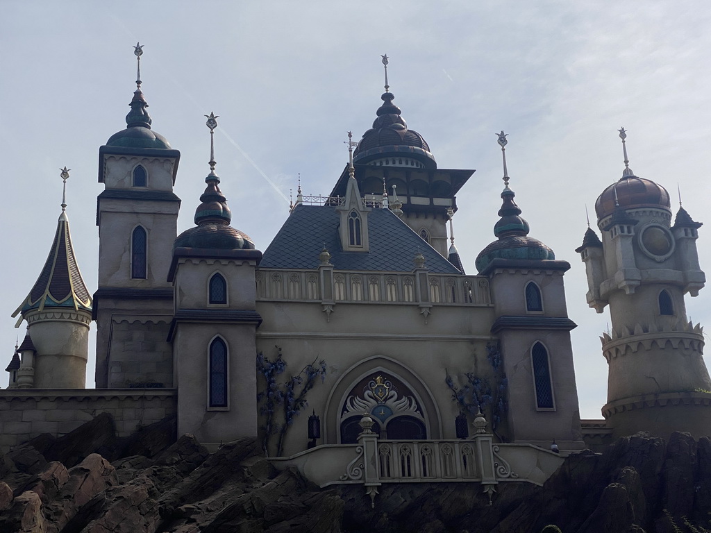 Facade of the Symbolica attraction at the Fantasierijk kingdom, viewed from the Hartenhof square