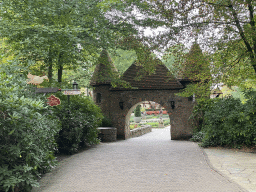 Gate to the Herautenplein square at the Fairytale Forest at the Marerijk kingdom
