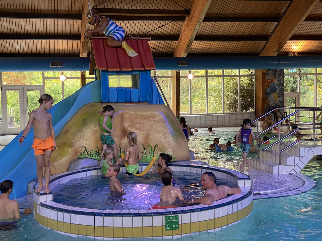 Max at the swimming pool at the Landal Miggelenberg holiday park