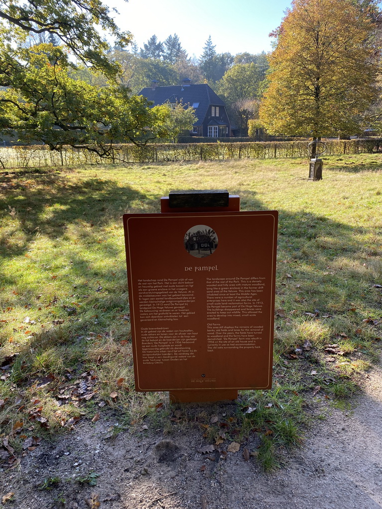 Front of De Pampel farm at the Houtkampweg road, with explanation