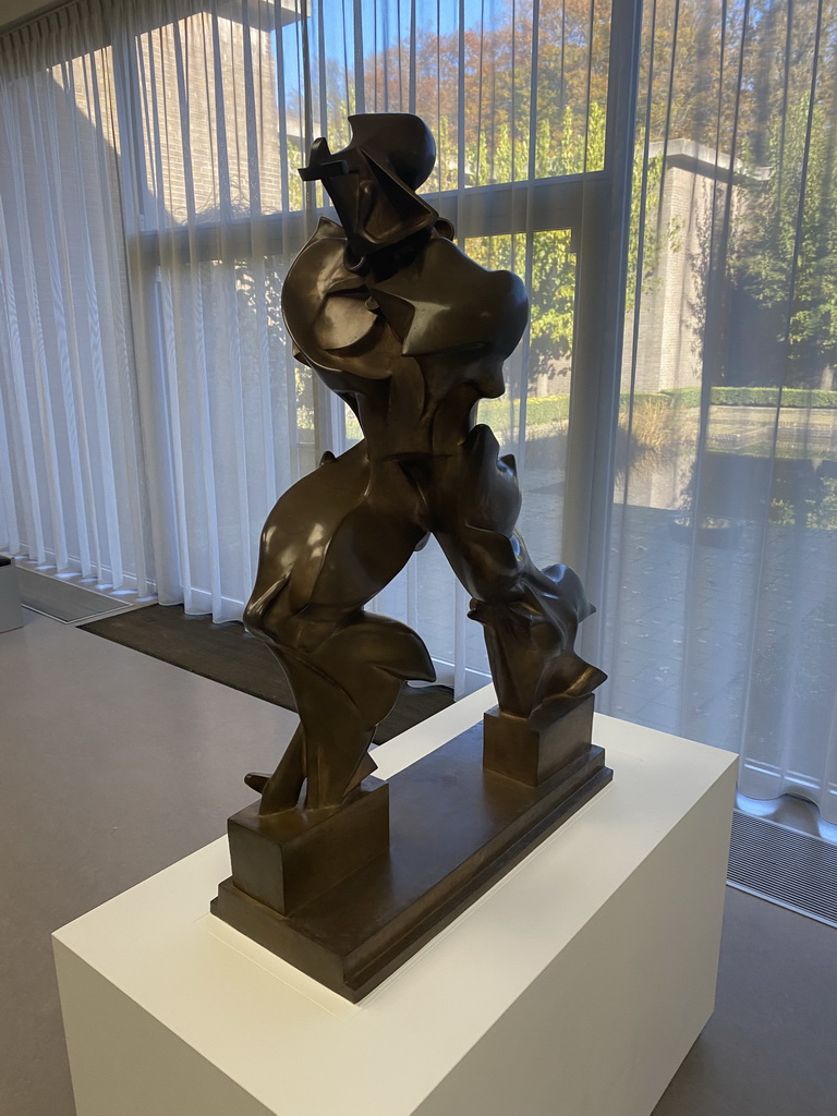 Statue `Unique forms of continuity in space` by Umberto Boccioni at Expo 4 at the Kröller-Müller Museum