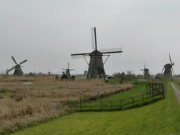 The Nederwaard and Overwaard windmills, viewed from the southeast side of the Museum Windmill Nederwaard