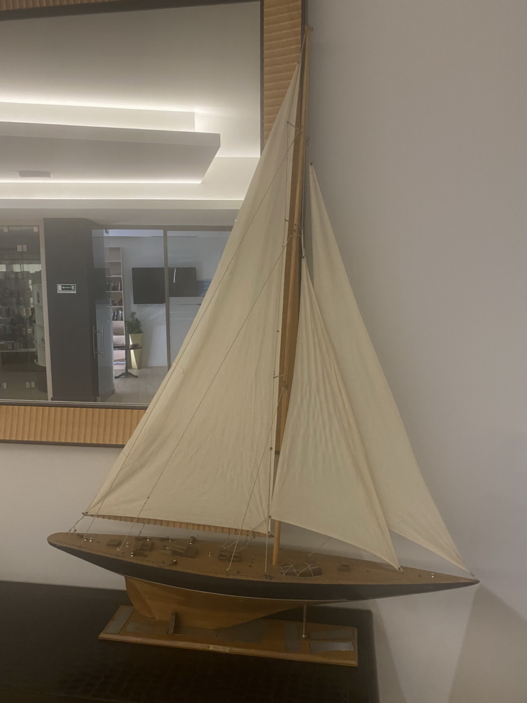 Scale model of a boat in the lobby of the Grand Hotel Park