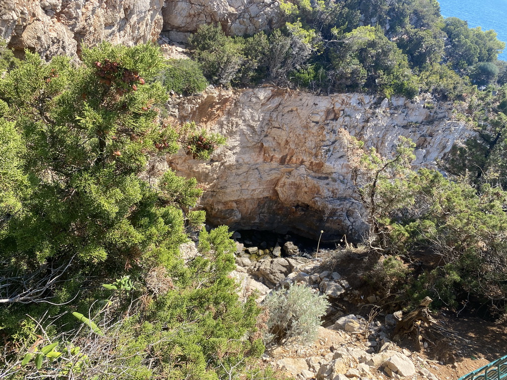 Cliff at the south side of the island