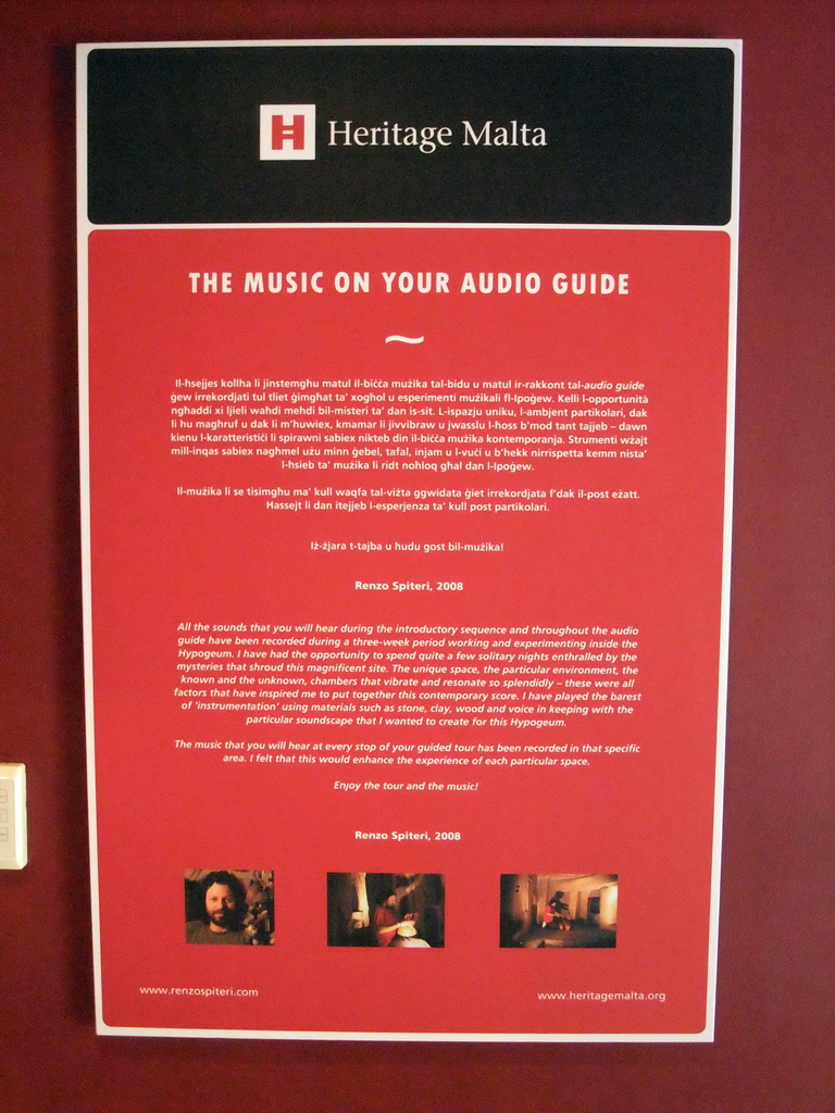 Explanation on the music of the audio guide, in the lobby of the Hypogeum of Hal-Saflieni at Paola