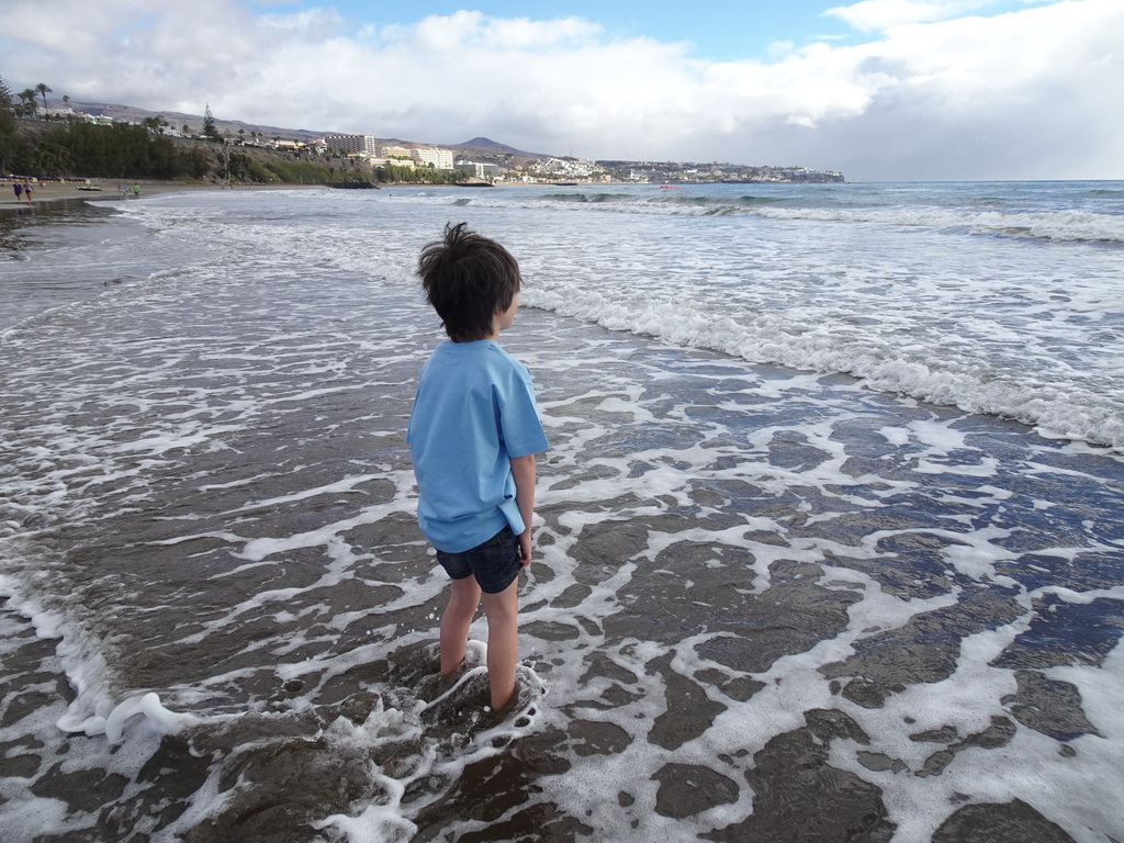 Max at the Playa del Inglés beach