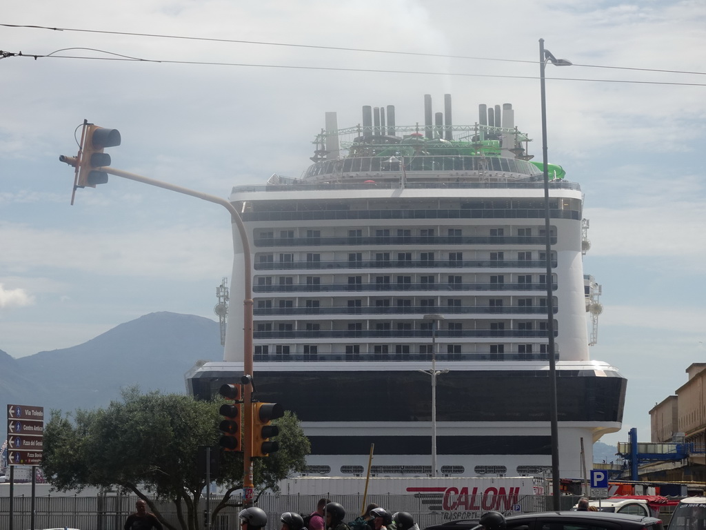 The `Wonder of the Seas` cruise ship in the Naples Port, viewed from the terrace of the Caffé Torlado restaurant