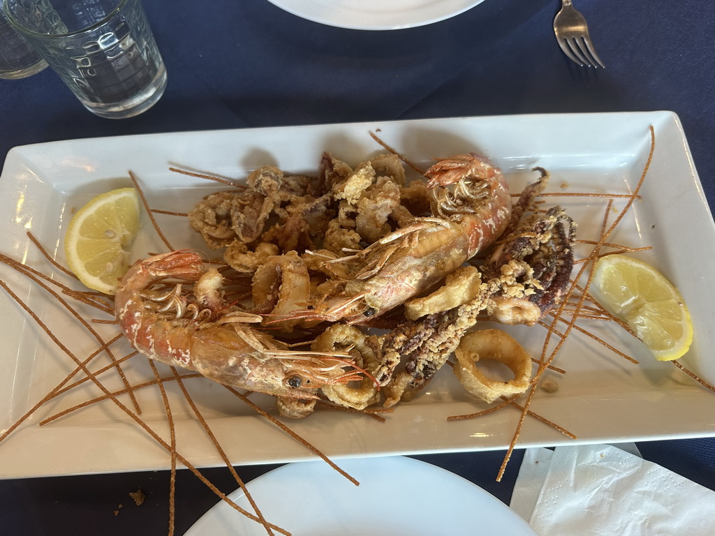 Seafood at the La Cantina di Coroglio restaurant