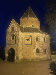 Front of the Sint-Nicolaaskapel chapel at the Valkhof park, by night