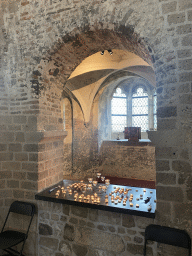 Tea lights at the Sint-Nicolaaskapel chapel at the Valkhof park