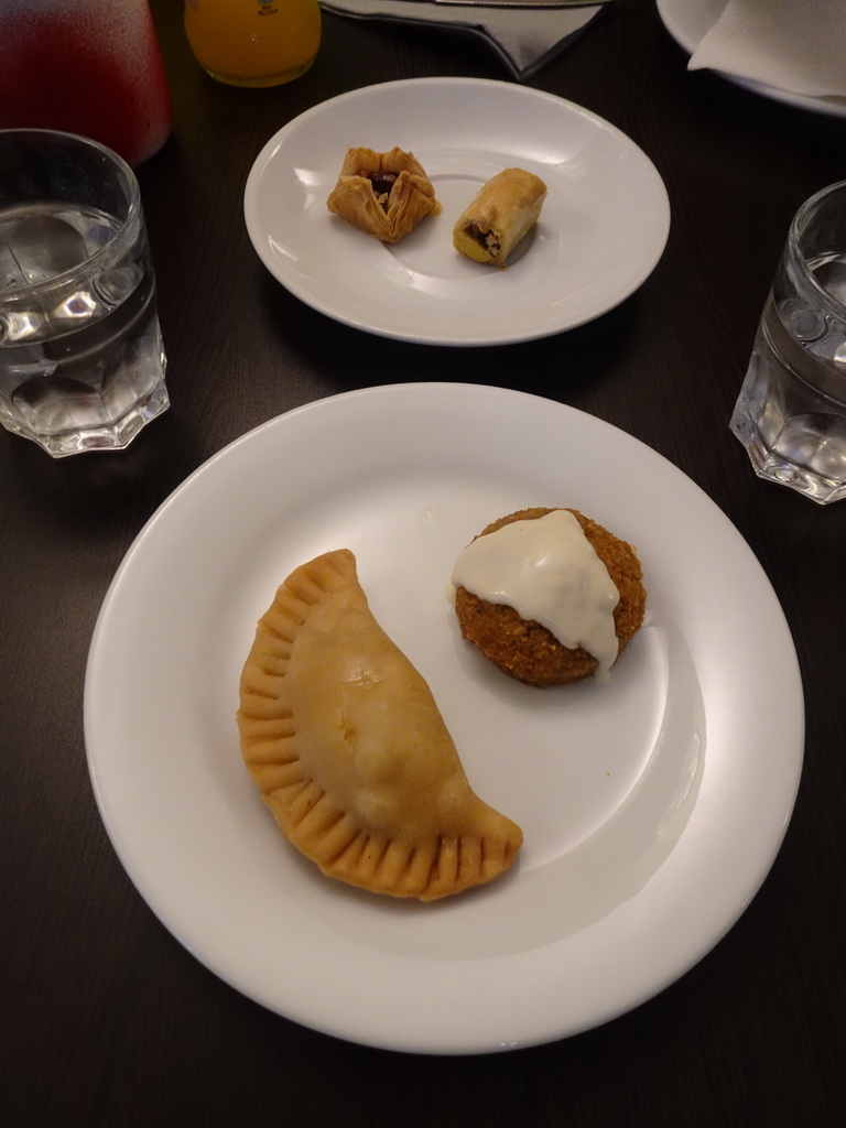 Libanese pastries at the L`Emeraude Atelier Beyrouth restaurant