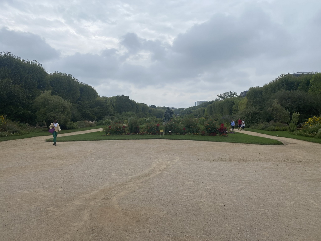 The Jardin des Plantes garden, viewed from the Esplanade Milne Edwards