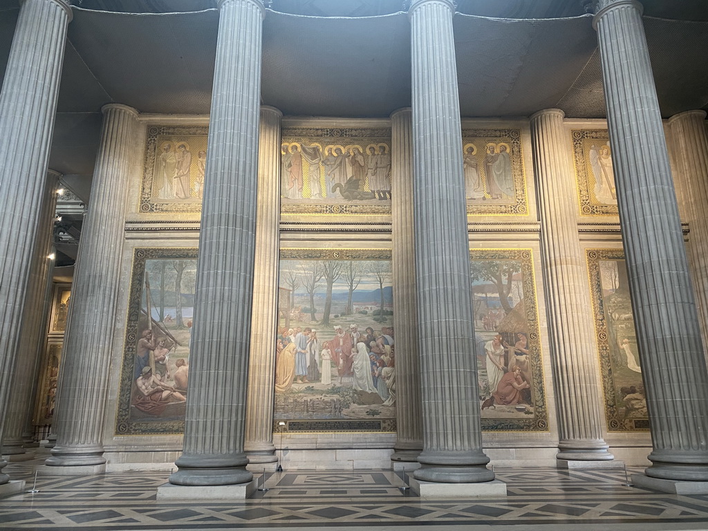 Paintings at the south side of the nave of the Panthéon