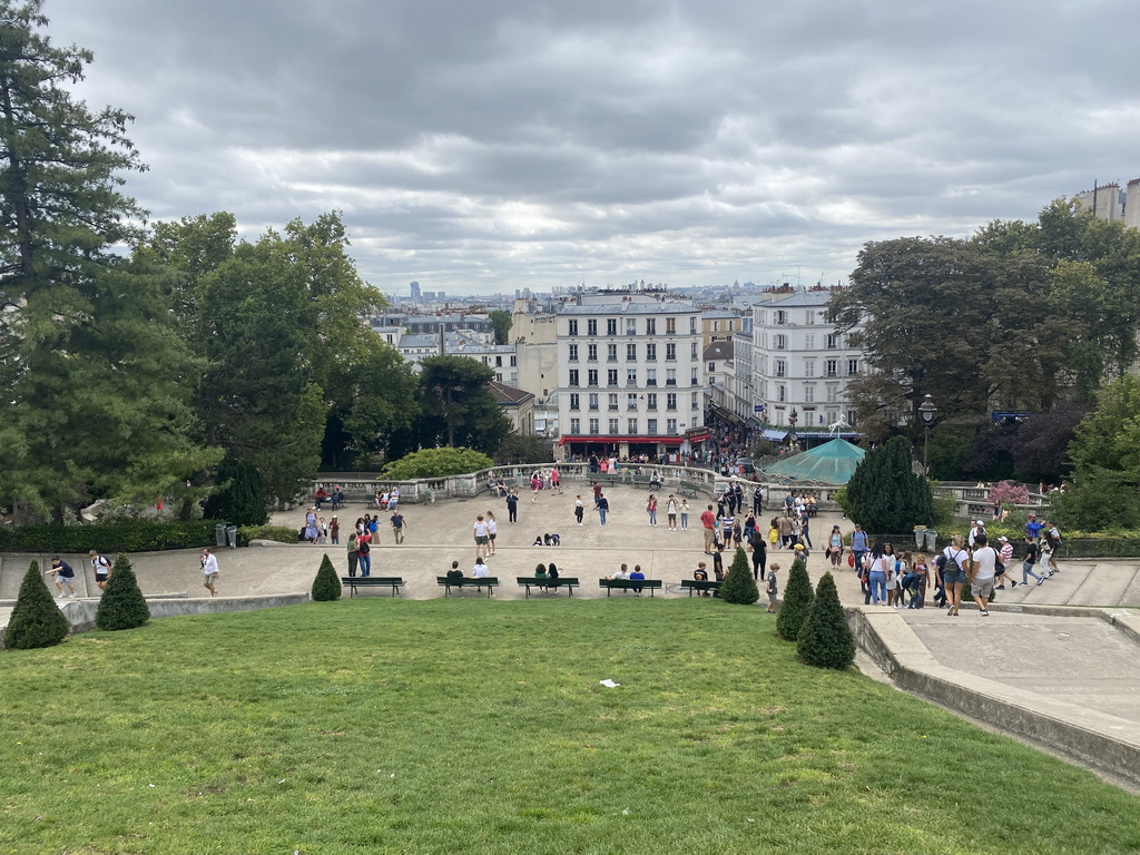 The Square Louise Michel, with a view on the city center