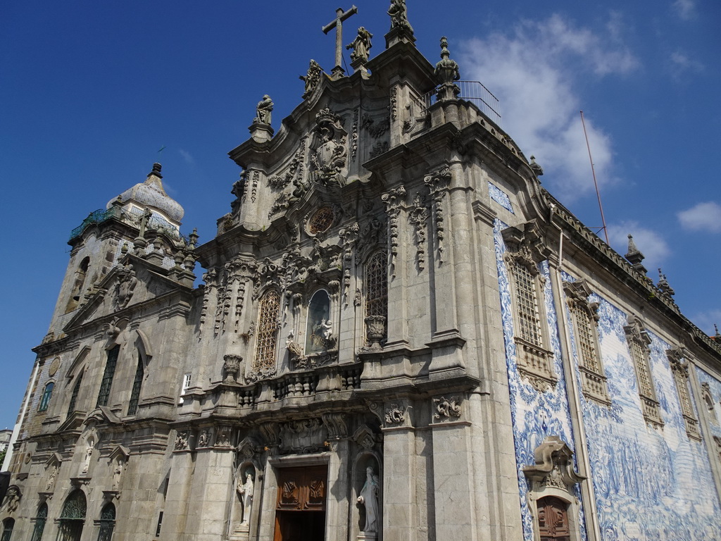 Facade of the Igreja dos Carmelitas Descalços church at the Praça de Gomes Teixeira square, viewed from the sightseeing bus