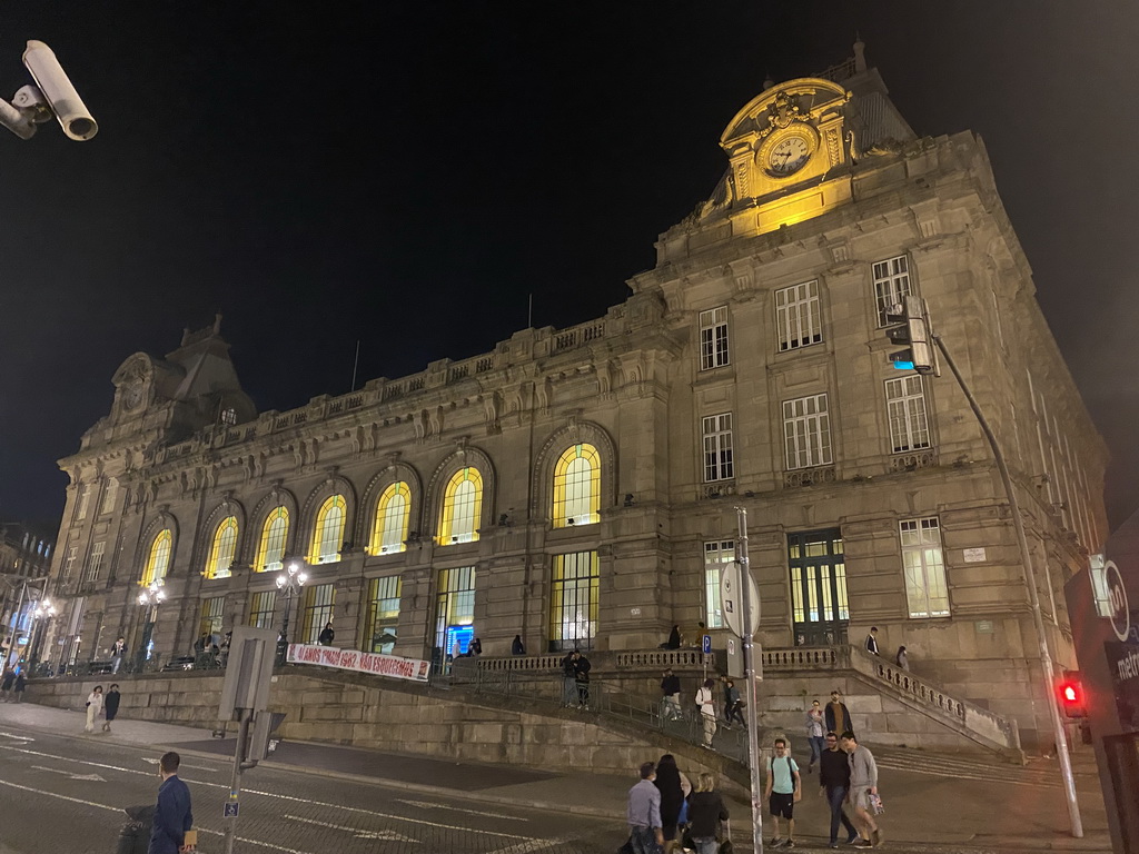 Front of the São Bento Railway Station at the Praça de Almeida Garrett square, by night