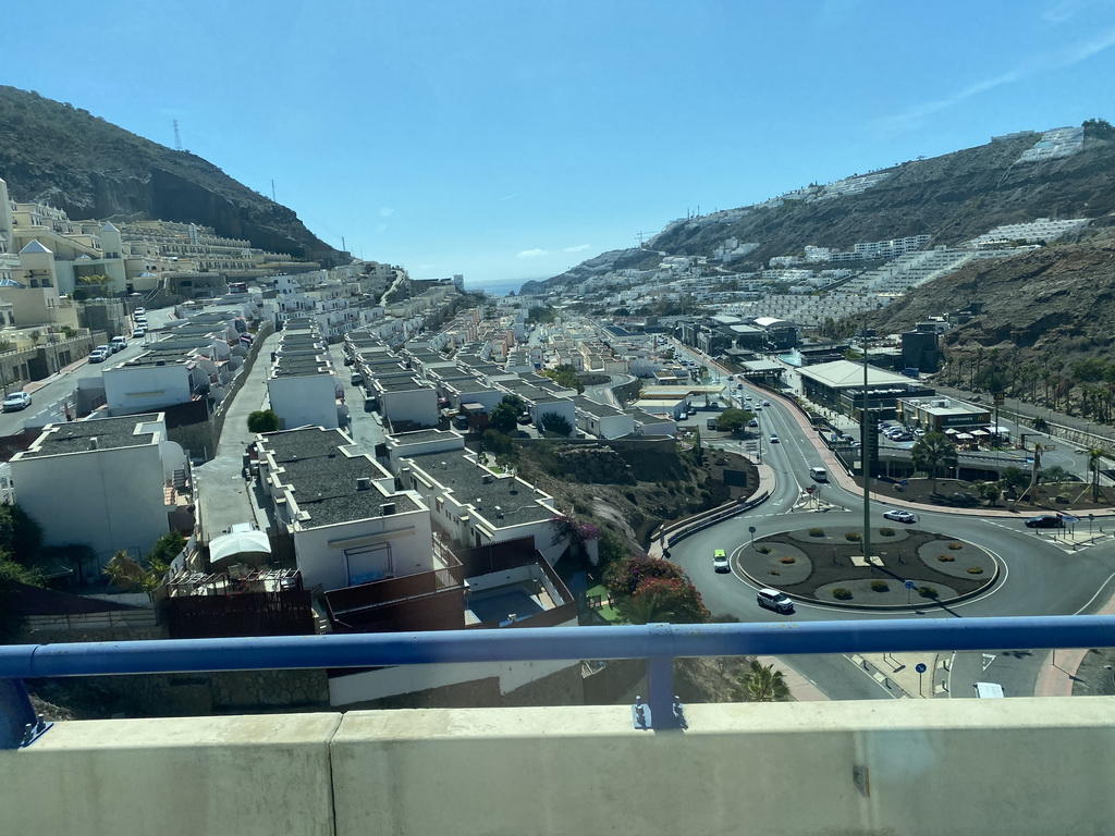 The town center, viewed from the tour bus to Maspalomas on the GC-1 road