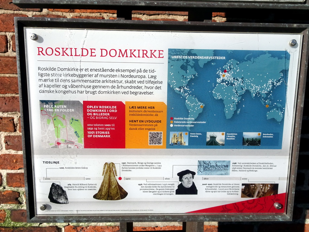 Information on the Roskilde Cathedral at the Hestetorvet square