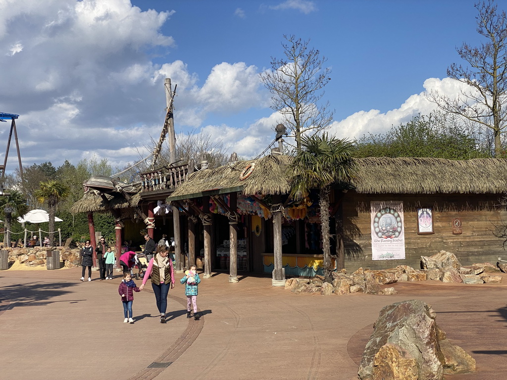 Front of the Mercado Lúdico attraction at the Port Laguna section at the Toverland theme park